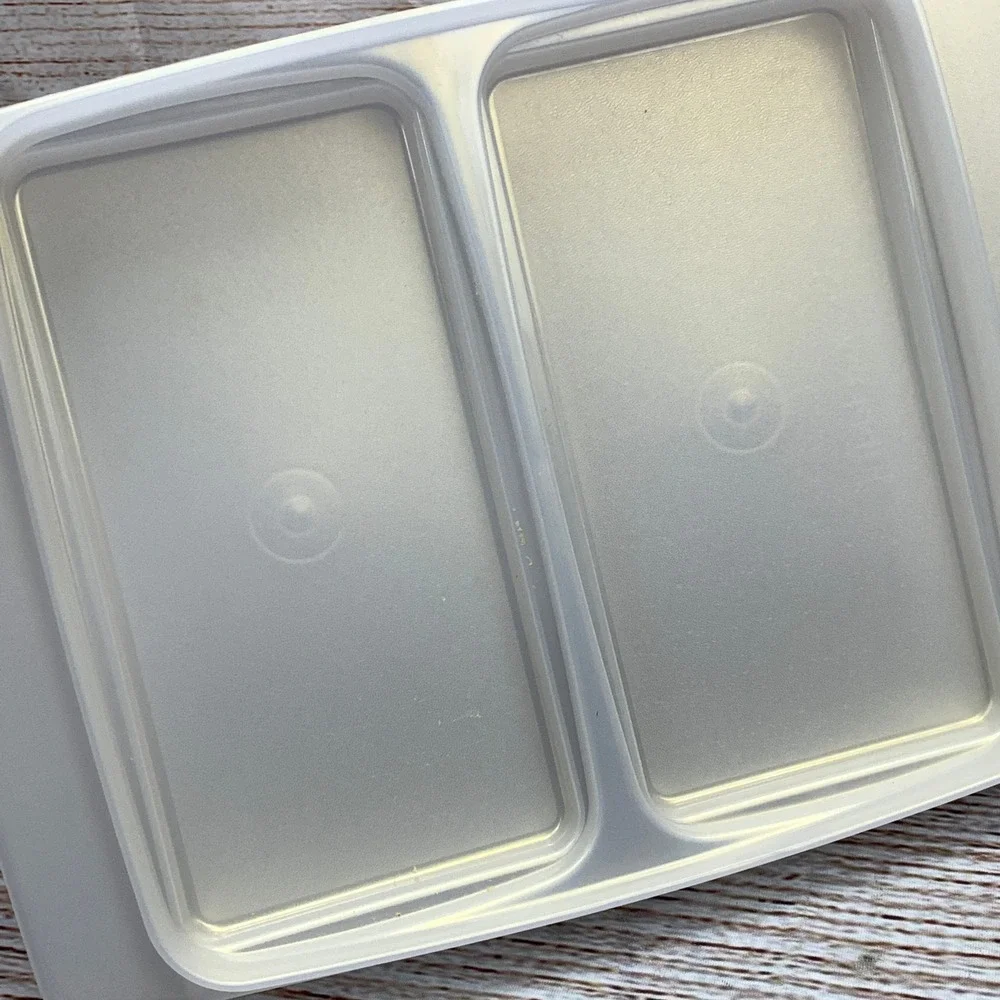 Tupperware Deviled Egg Carrier Tray Holder 12 Eggs‎ Yellow Lid